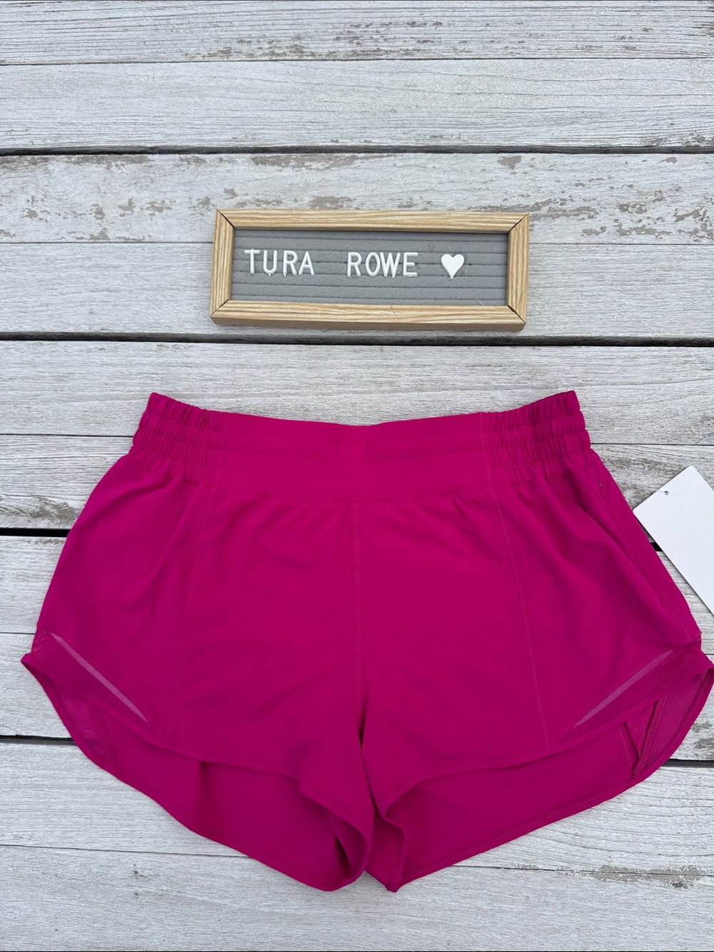 Lululemon Hotty Hot High Rise Lined Short 2.5” Pink Flare Size 10 NWT